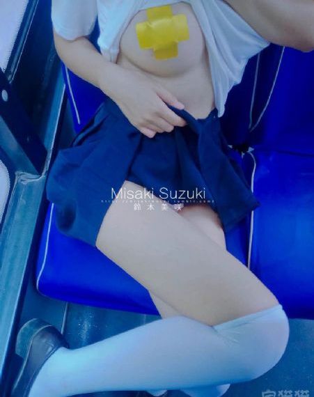 秋霞露脸国产片_720手机免费观看完整