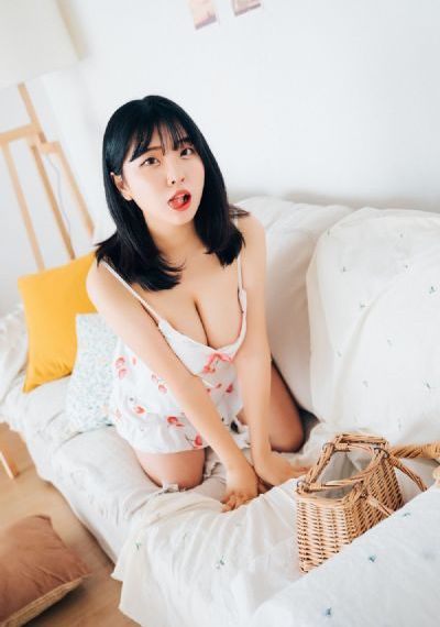 欧美在海边唱的歌曲_BD最新电影在线观看