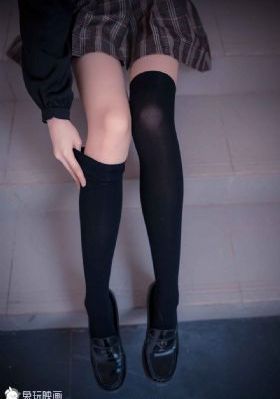 欧美视频高级感_英文版字幕