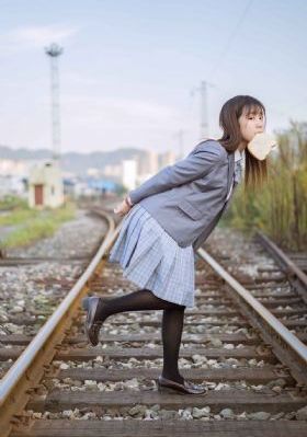 个性手机壳日韩图片_高清电视剧观看