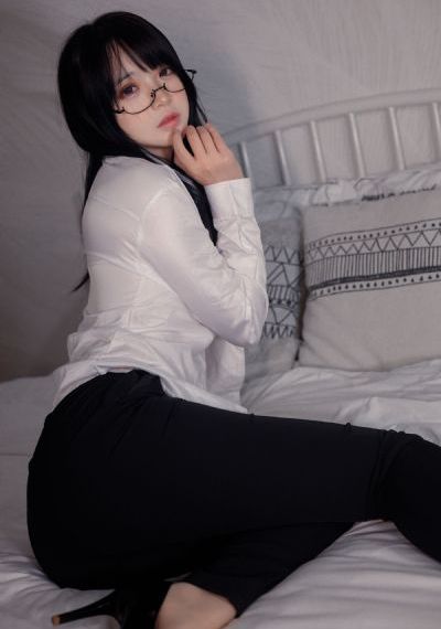 欧美阿v免费费视频_免费观看字幕