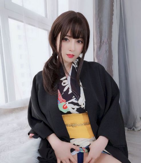 欧美明星冬季短靴街拍_DVD全集免费观看