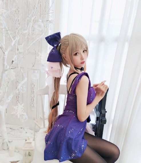 欧美美女19p_720在线手机播放