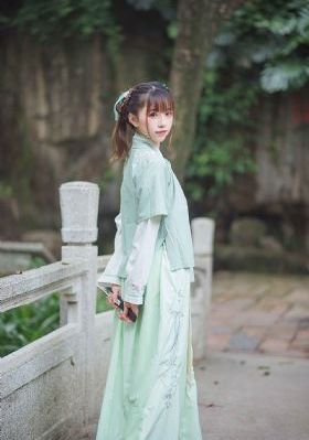 女人又爽又黄真人快添_剧情片高清视频播放