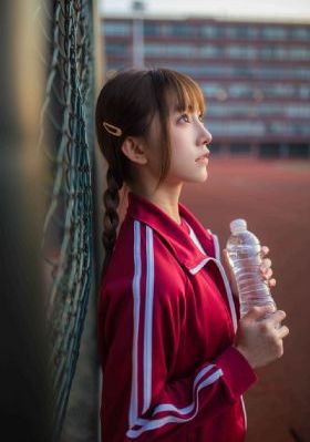 欧美精品性xxxx_4K免费在线观看