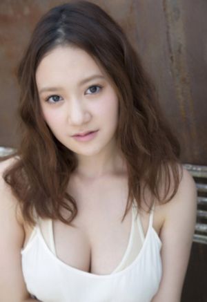 欧美女短发头像唯美_高清免费观看超清