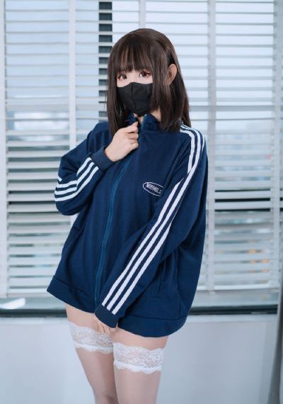 欧美男人黄色_4K全集在线观看