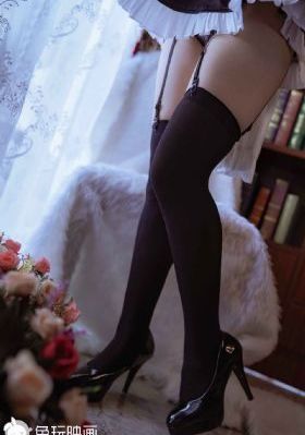 一本久到久久亚洲综合_国产无码网页在线观看