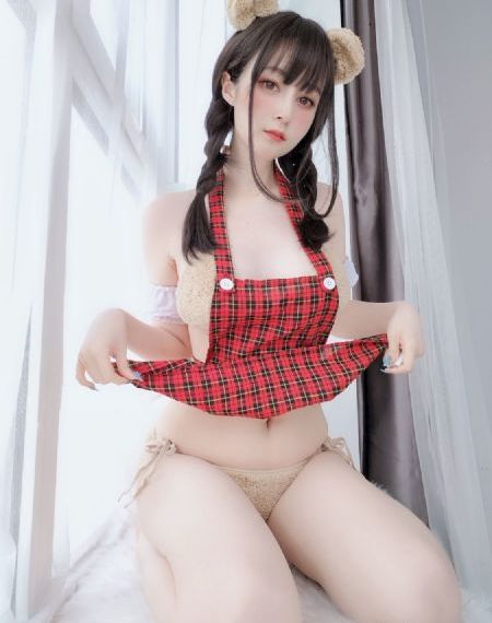 美国伦理5个女警的遭遇与被囚禁_1080完整版观看
