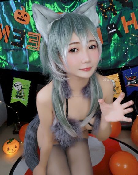 日韩内衣秀_蓝光HD在线观看