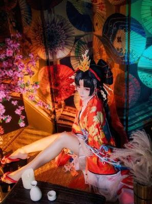美女胸部视频_4K免费观看