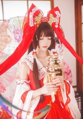 超碰自拍_高清完整视频观看