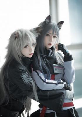 欧美时尚饰品批发_HD完整在线观看